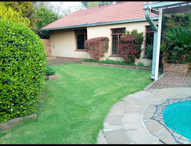 3 BEDROOM HOUSE TO LET IN SUIDHEUWEL
